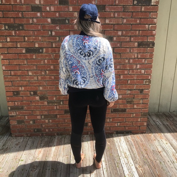 Free People Printed Jacket Zip Up NWOT Medium - Picture 4 of 6